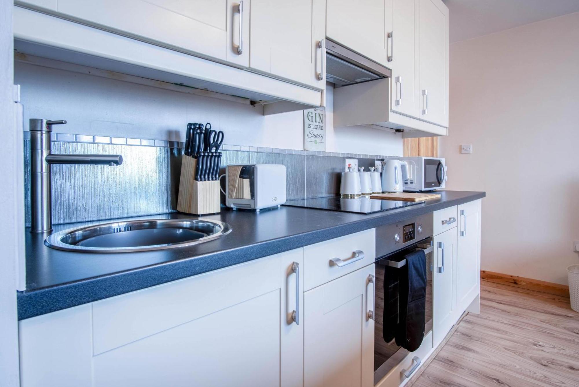 Harbour Hideaway - 1 Bedroom Apartment - Сондърсфут Екстериор снимка
